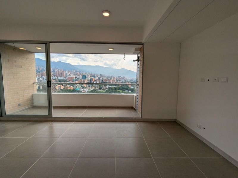 APARTAMENTO EN ARRIENDO UBICADO EN EL POBLADO SECTOR CIUDAD DEL RIO