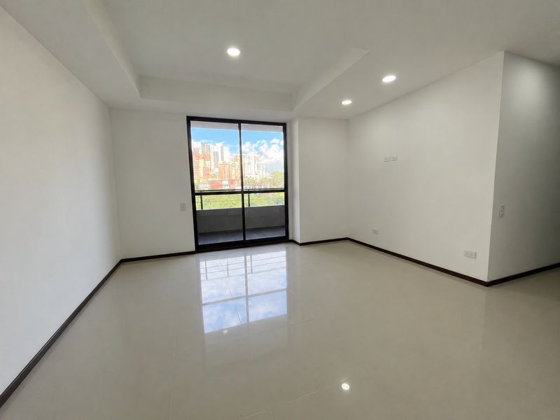 APARTAMENTO EN ARRIENDO UBICADO EN SABANETA SECTOR ALTO DE LAS FLORES