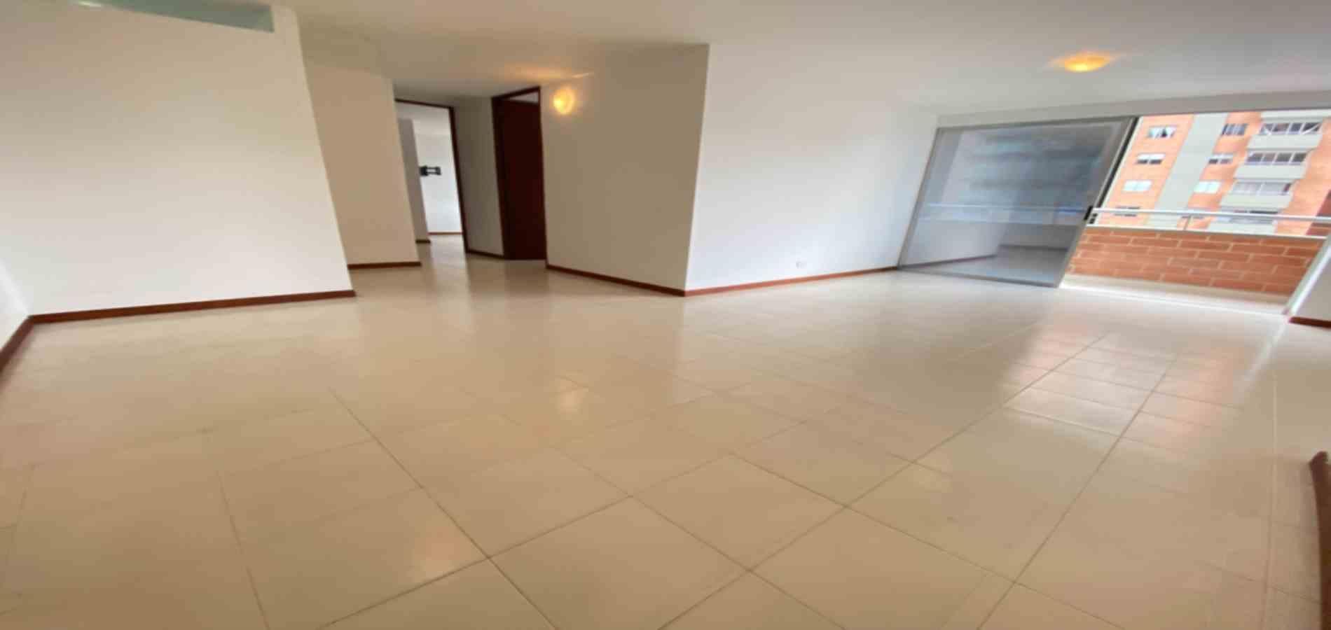 APARTAMENTO EN ARRIENDO UBICADO EN EL POBLADO SECTOR PATIO BONITO