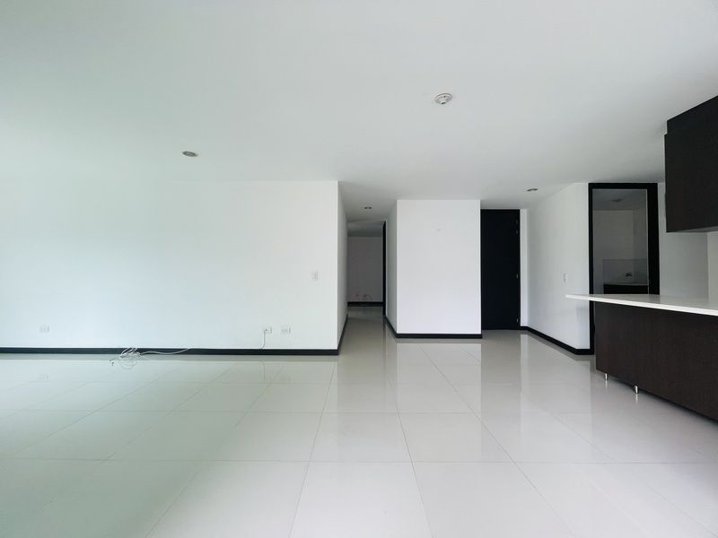 APARTAMENTO EN VENTA UBICADO EN EL POBLADO SECTOR SANTA MARIA DE LOS ANGELES