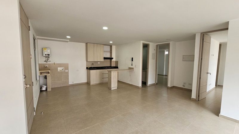 APARTAMENTO EN VENTA UBICADO EN MEDELLIN A SECTOR LAURELES