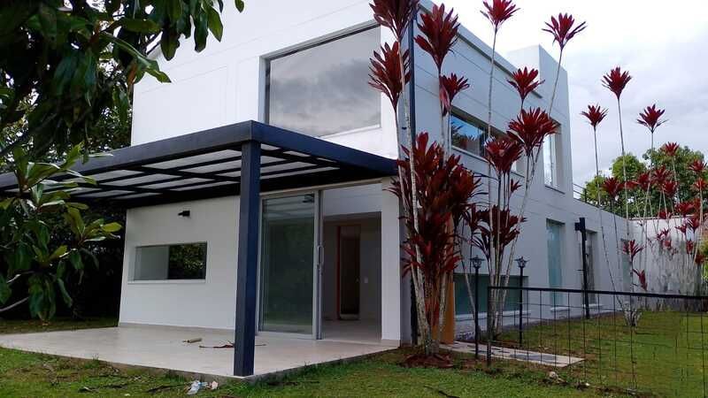 CASA EN ARRIENDO UBICADA EN EL CARMEN DE VIBORAL SECTOR QUIRAMA