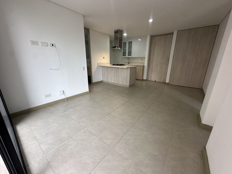 APARTAMENTO EN ARRIENDO UBICADO EN ENVIGADO SECTOR LOMA DE LAS BRUJAS