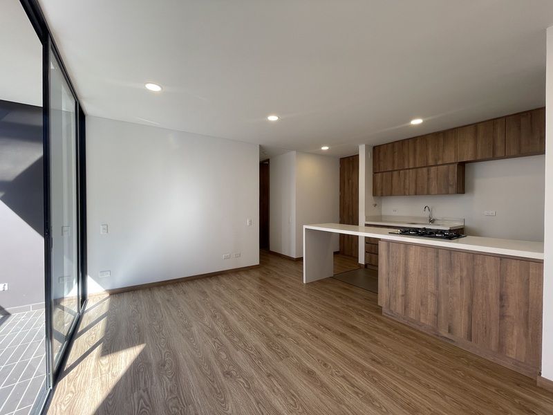 APARTAMENTO EN VENTA UBICADO EN ENVIGADO SECTOR EL TRIANON