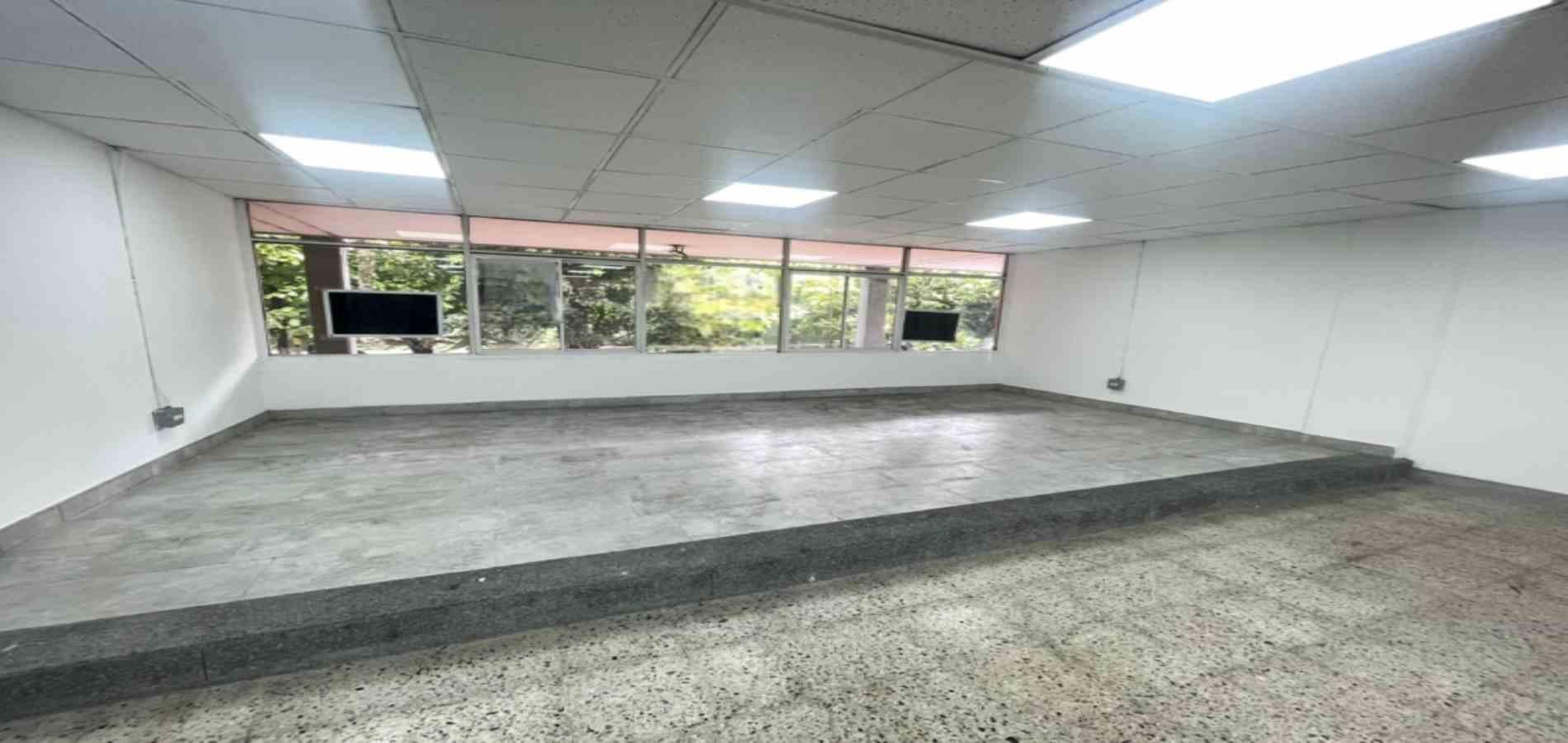 LOCAL EN ARRIENDO UBICADO EN MEDELLIN SECTOR BELEN