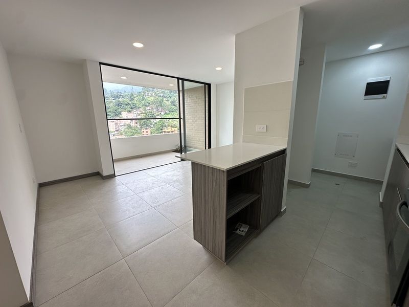 APARTAMENTO EN ARRIENDO UBICADO EN ENVIGADO SECTOR CAMINO VERDE
