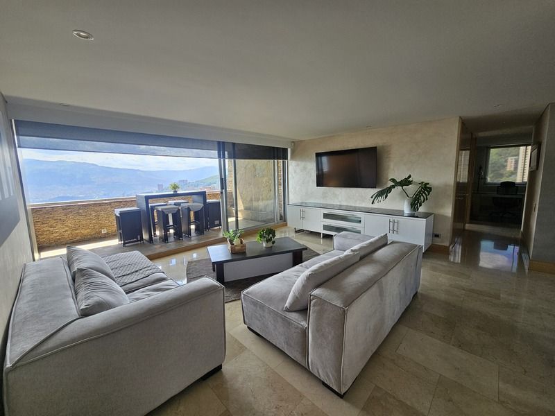 APARTAMENTO AMOBLADO EN ARRIENDO UBICADO EN EL POBLADO SECTOR EL TESORO