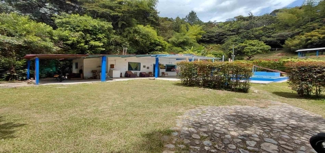 FINCA EN ARRIENDO UBICADA EN BARBOSA SECTOR VEREDA VALLECITOS