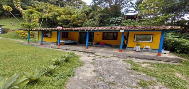 FINCA EN ARRIENDO UBICADA EN BARBOSA SECTOR VEREDA VALLECITOS