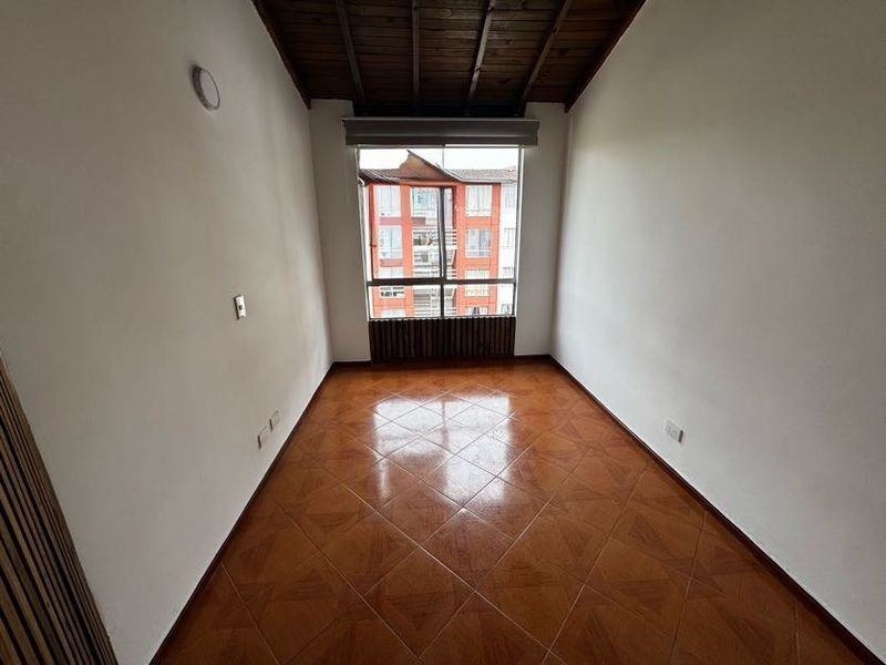 APARTAMENTO EN ARRIENDO UBICADO EN ENVIGADO SECTOR CALASANZ PARTE ALTA
