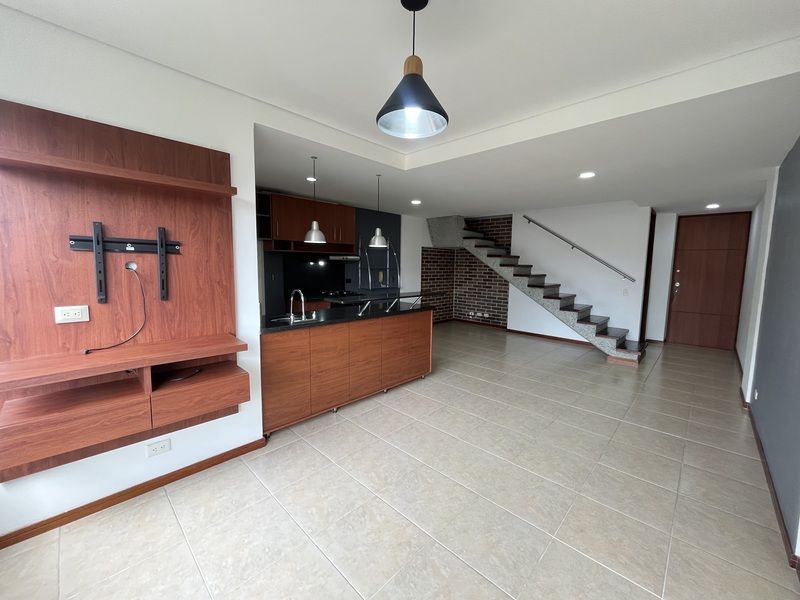 APARTAMENTO EN ARRIENDO UBICADO EN EL POBLADO SECTOR ALEJANDRIA