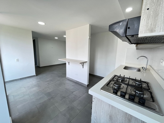 APARTAMENTO EN ARRIENDO UBICADO EN SABANETA SECTOR ALTO DE LAS FLORES