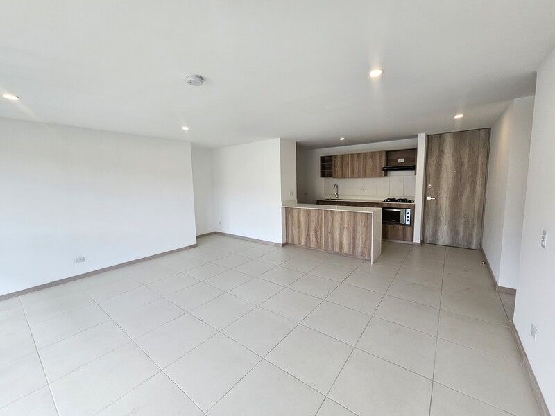 APARTAMENTO EN ARRIENDO UBICADO EN EL POBLADO SECTOR CIUDAD DEL RIO