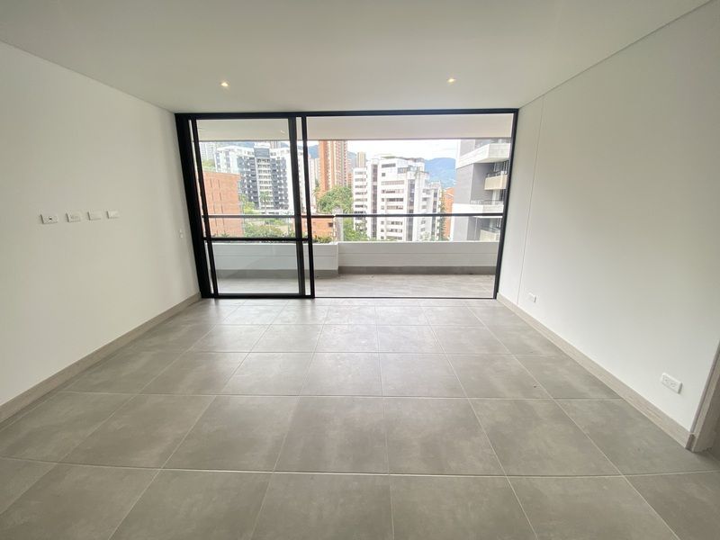 APARTAMENTO EN ARRIENDO UBICADO EN EL POBLADO SECTOR LINARES
