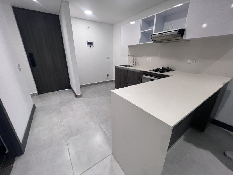APARTAESTUDIO EN ARRIENDO UBICADO EN EL POBLADO SECTOR CIUDAD DEL RIO