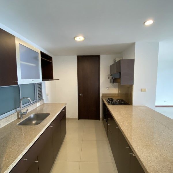 APARTAMENTO EN ARRIENDO UBICADO EN EL POBLADO SECTOR MILLA DE ORO