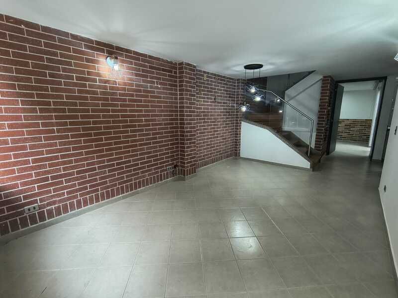 CASA EN VENTA UBICADA EN ITAGUI SECTOR SURAMERICA