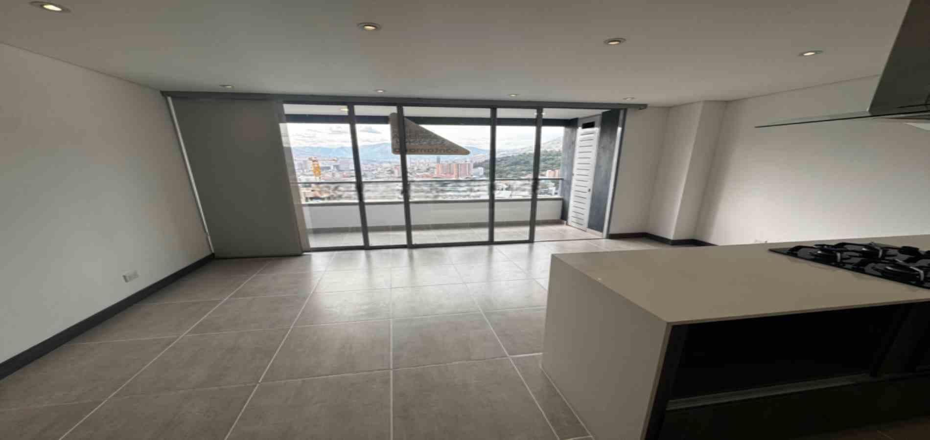APARTAMENTO EN ARRIENDO UBICADO EN EL POBLADO SECTOR CIUDAD DEL RIO