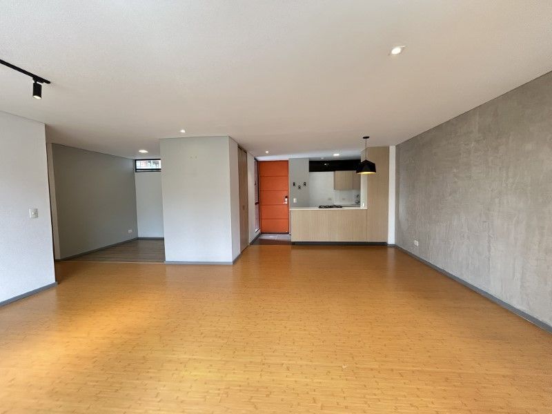 APARTAMENTO EN ARRIENDO UBICADO EN ENVIGADO SECTOR LOMA DE LAS BRUJAS