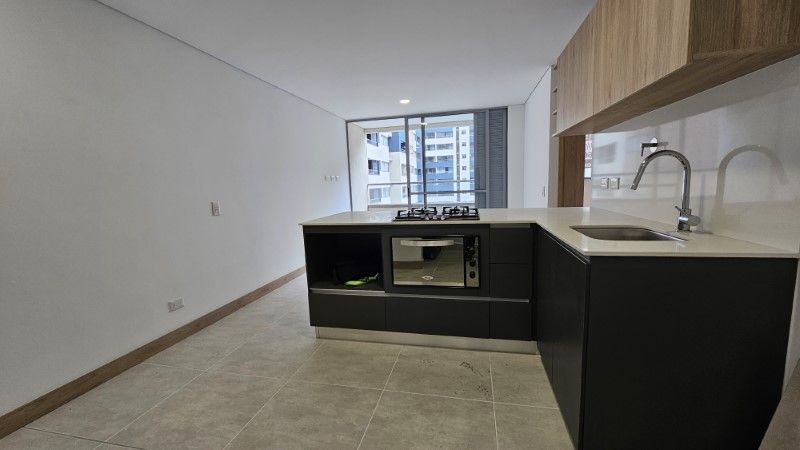 APARTAMENTO EN ARRIENDO UBICADO EN EL POBLADO SECTOR CIUDAD DEL RIO