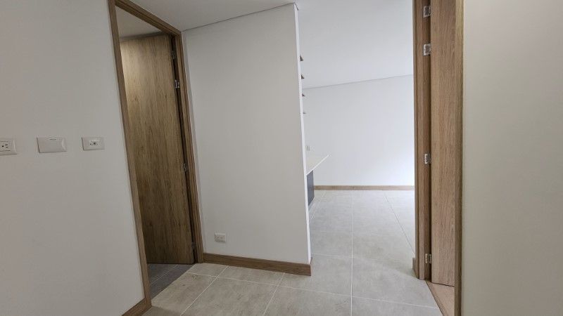 APARTAMENTO EN ARRIENDO UBICADO EN EL POBLADO SECTOR CIUDAD DEL RIO