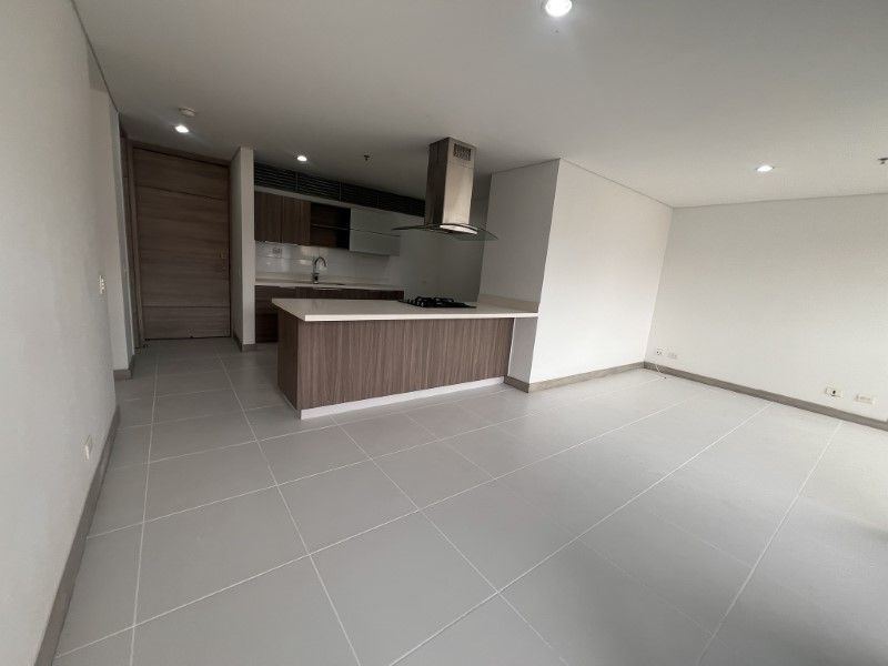 APARTAMENTO EN ARRIENDO UBICADO EN EL POBLADO SECTOR CASTROPOL