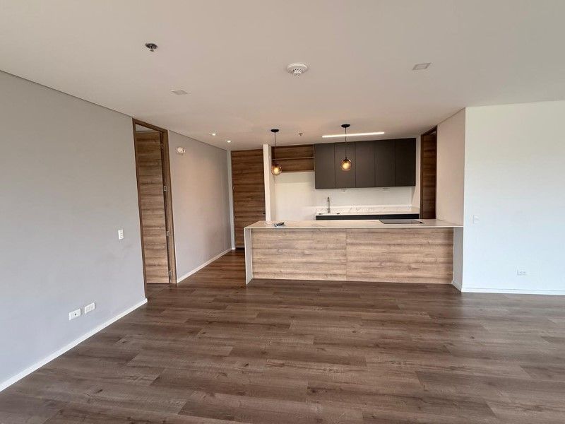 APARTAESTUDIO EN ARRIENDO UBICADO EN ENVIGADO SECTOR LAS PALMAS
