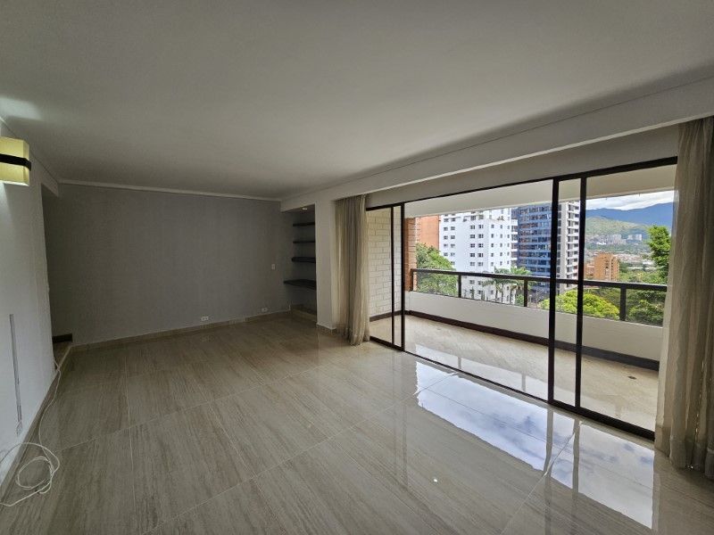 APARTAMENTO EN ARRIENDO UBICADO EN EL POBLADO SECTOR LOS PARRA