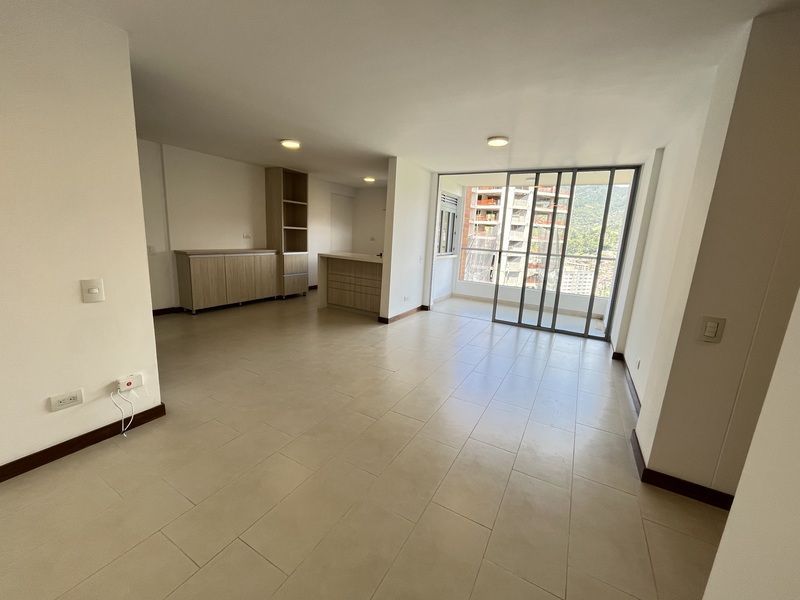 APARTAMENTO EN ARRIENDO UBICADO EN ENVIGADO SECTOR LAS BRUJAS