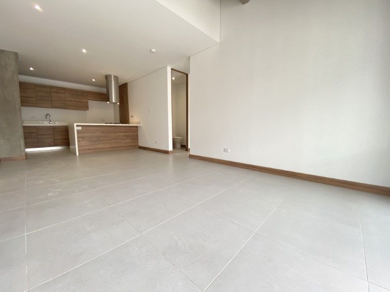 APARTAMENTO EN ARRIENDO UBICADO EN EL POBLADO SECTOR CIUDAD DEL RIO