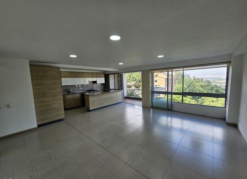 APARTAMENTO EN ARRIENDO UBICADO EN EL POBLADO SECTOR SAN JULIAN