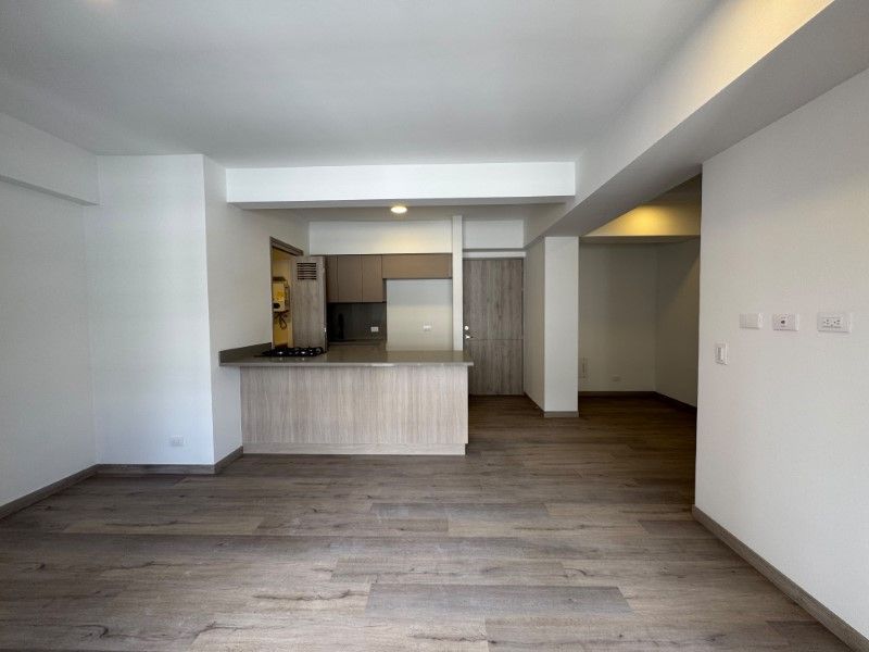APARTAMENTO EN ARRIENDO UBICADO EN EL POBLADO SECTOR CIUDAD DEL RIO