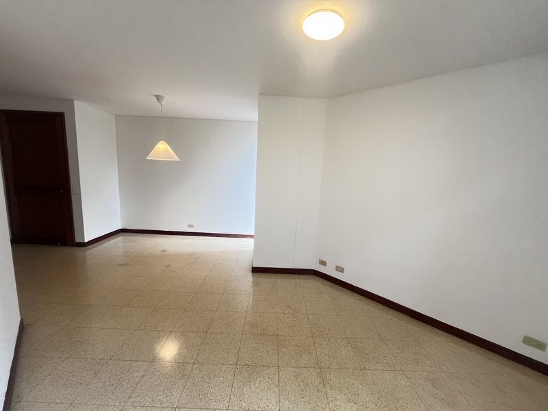 APARTAMENTO EN ARRIENDO UBICADO EN EL POBLADO SECTOR COLA DEL ZORRO