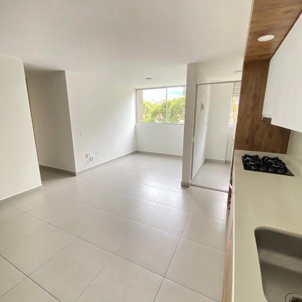 APARTAMENTO EN VENTA UBICADO EN RIONEGRO SECTOR TRANVIA