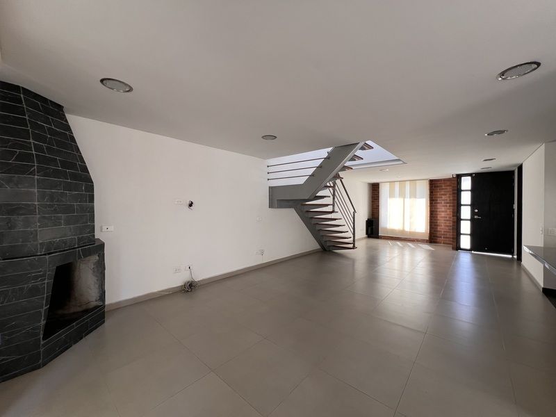 CASA EN VENTA UBICADA EN EL RETIRO SECTOR LOS TAHAMIES