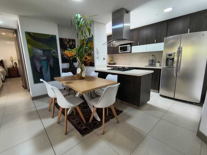 APARTAMENTO EN VENTA UBICADO EN ENVIGADO SECTOR LOMA DEL ESMERALDAL