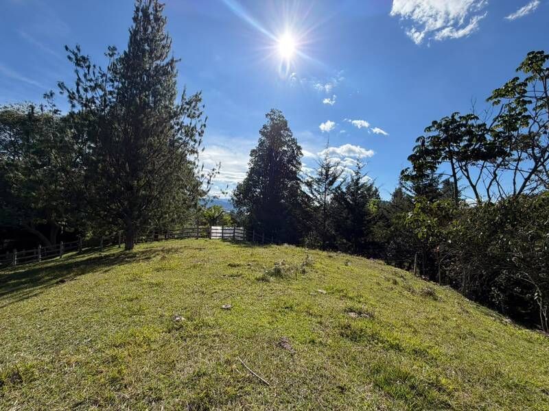 LOTE EN VENTA UBICADO EN LA CEJA SECTOR EL YARUMO