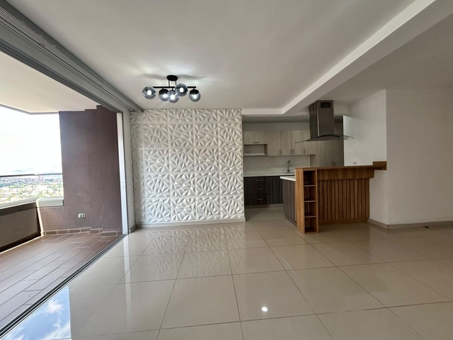 APARTAMENTO EN ARRIENDO UBICADO EN MEDELLIN POR EL SECTOR CALASANZ PARTE ALTA