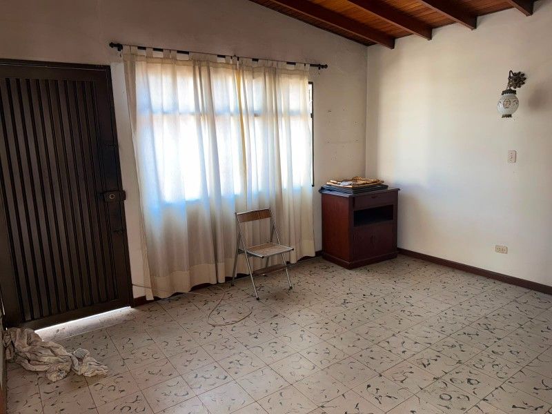 CASA EN VENTA EN MEDELLIN SECTOR SIMÓN BOLIVAR