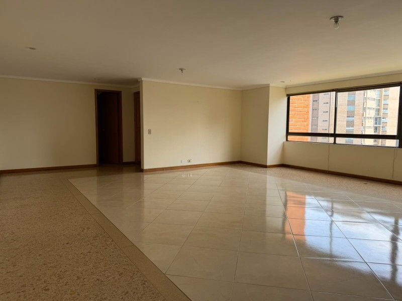 APARTAMENTO EN VENTA UBICADO EN MEDELLIN POR EL SECTOR CASTROPOL