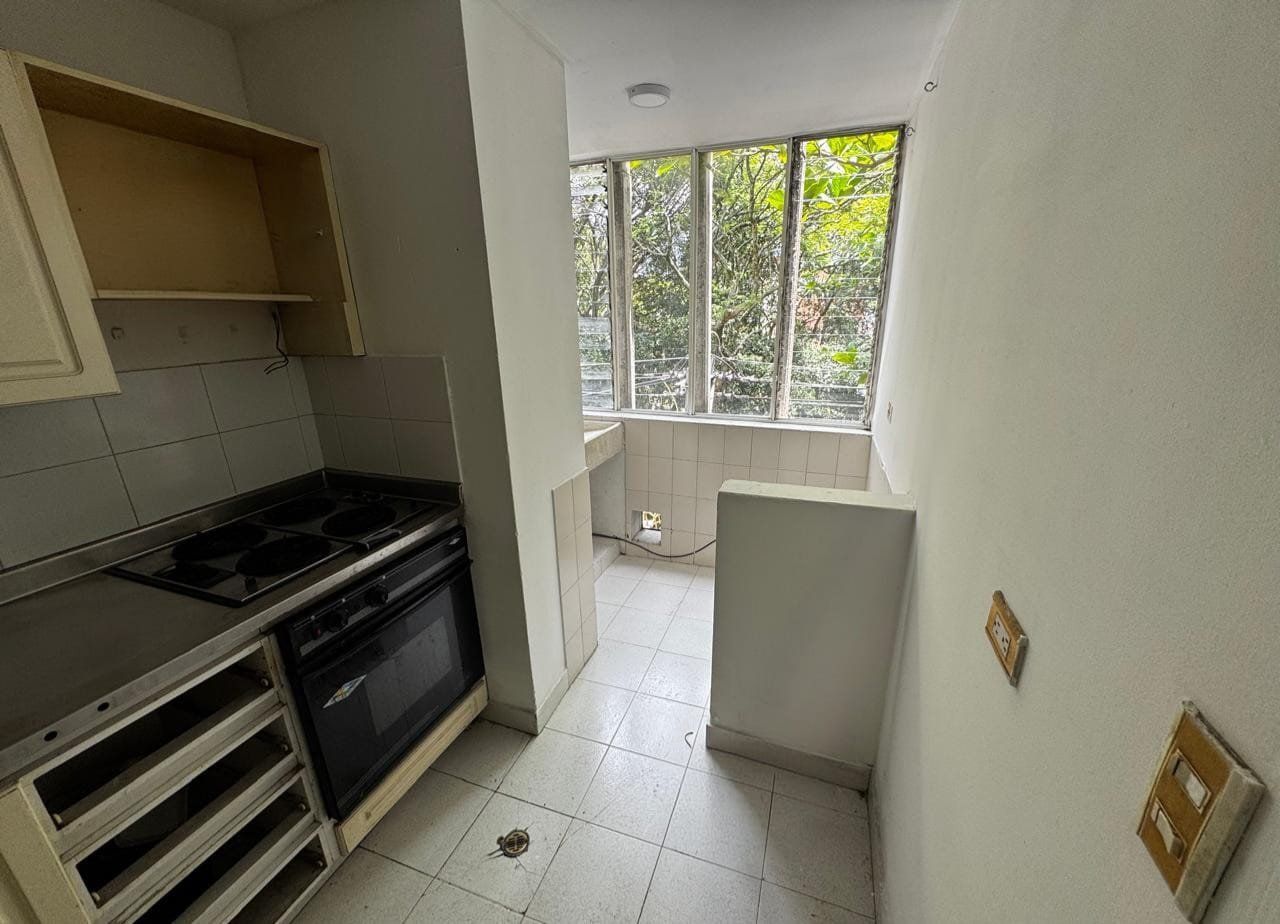 APARTAMENTO EN ARRIENDO UBICADO EN ENVIGADO SECTOR LAURELES
