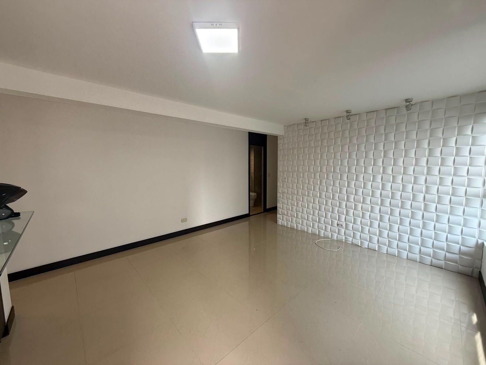 APARTAMENTO EN ARRIENDO UBICADO MEDELLÍN SECTOR POBLADO