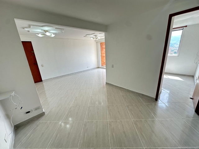 APARTAMENTO EN ARRIENDO UBICADO MEDELLÍN SECTOR CASTROPOL
