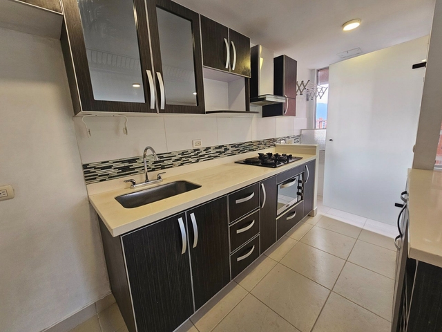 APARTAMENTO EN ARRIENDO UBICADO EN ENVIGADO SECTOR LOMA DEL ESMERALDAL