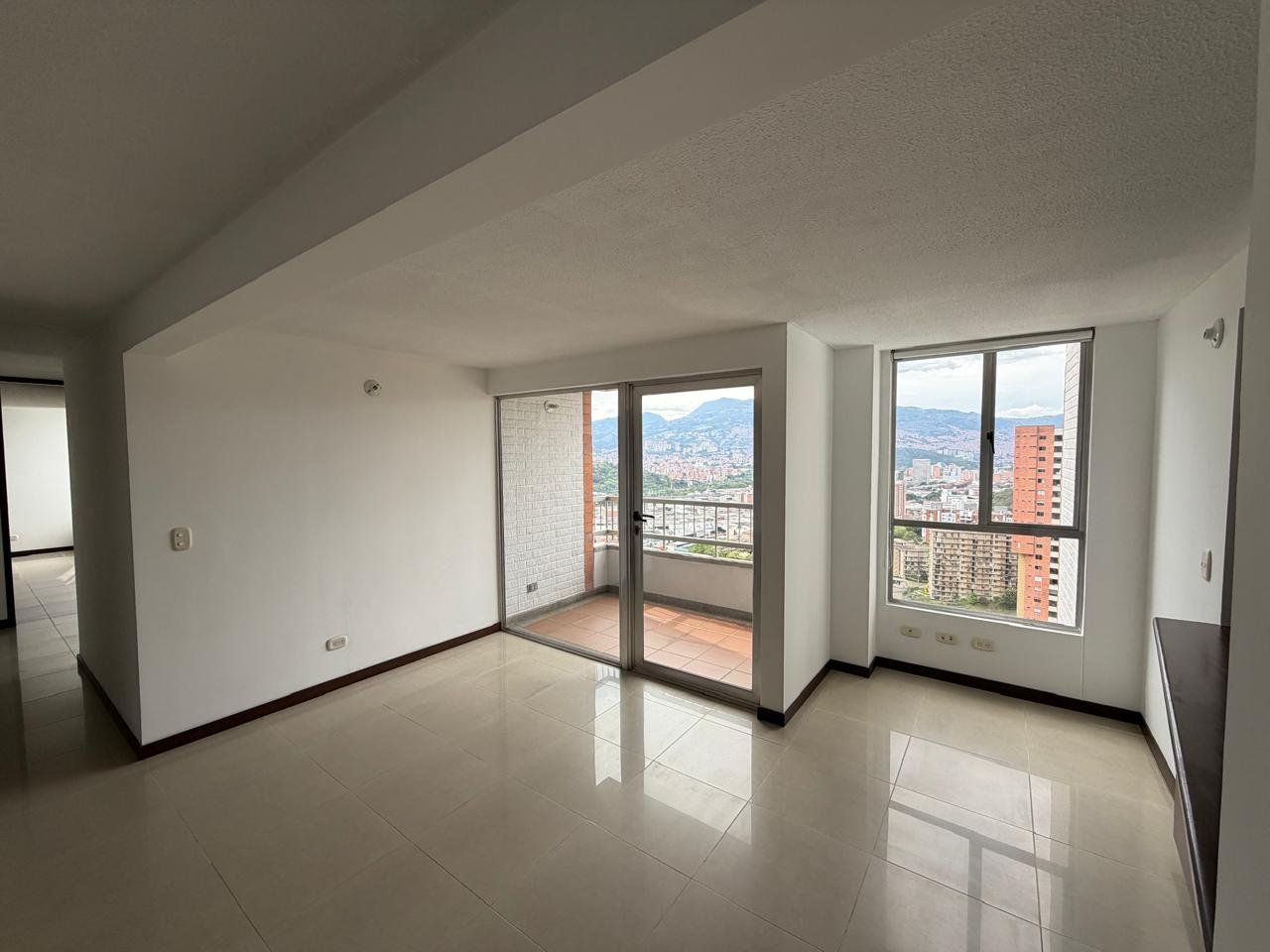 APARTAMENTO EN ARRIENDO UBICADO MEDELLÍN SECTOR POBLADO
