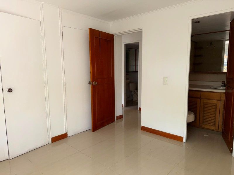APARTAMENTO EN VENTA UBICADO EN MEDELLIN SECTOR POBLADO