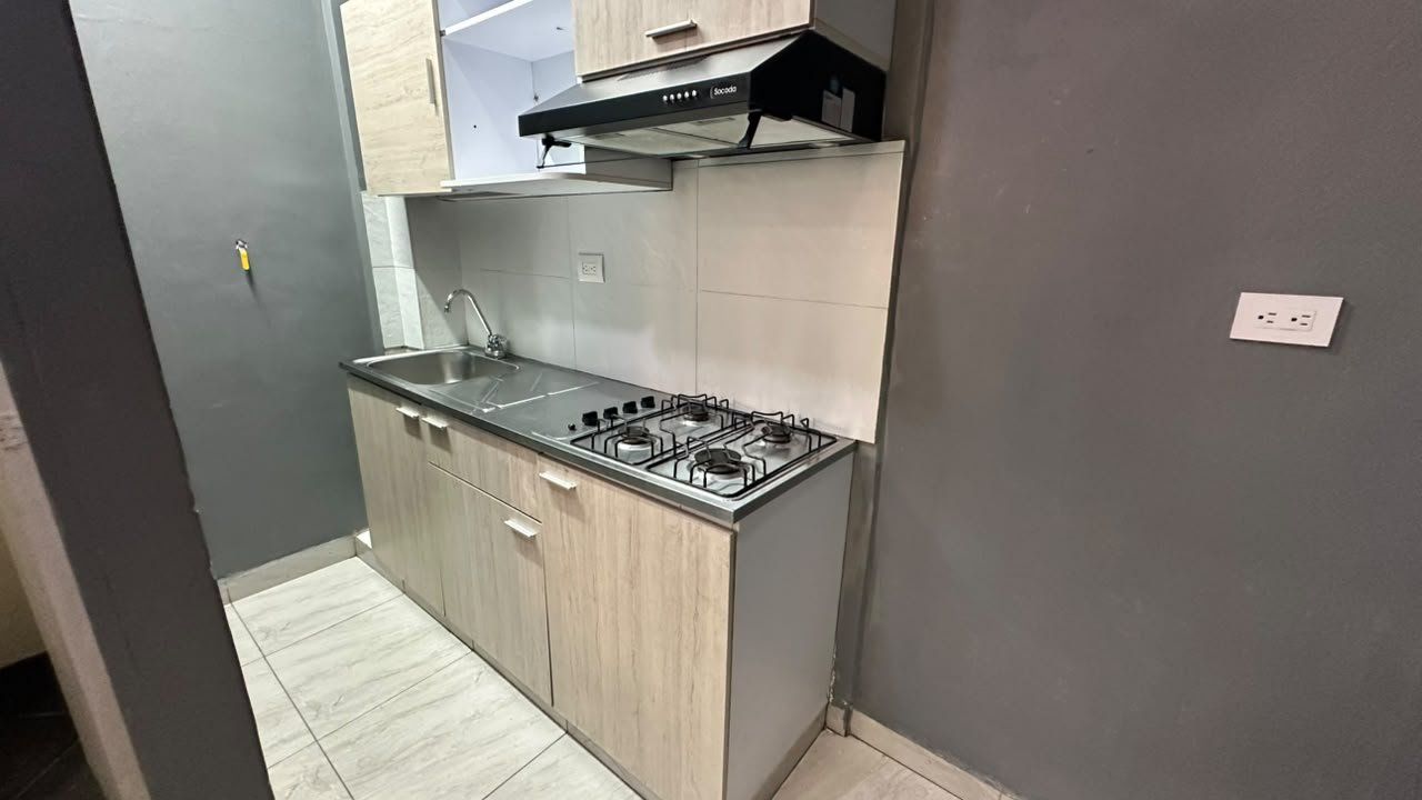 APARTAESTUDIO EN ARRIENDO UBICADO EN MEDELLÍN SECTOR ARANJUEZ