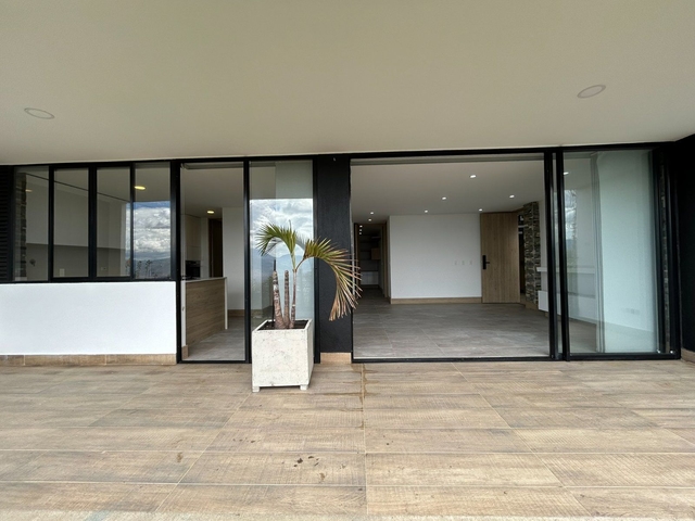 APARTAMENTO EN ARRIENDO UBICADO EN ENVIGADO SECTOR LOMA DEL CHOCHO