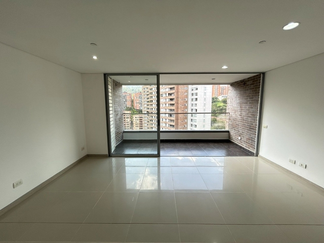 APARTAMENTO EN ARRIENDO UBICADO EN ENVIGADO SECTOR LOMA DEL CHOCHO