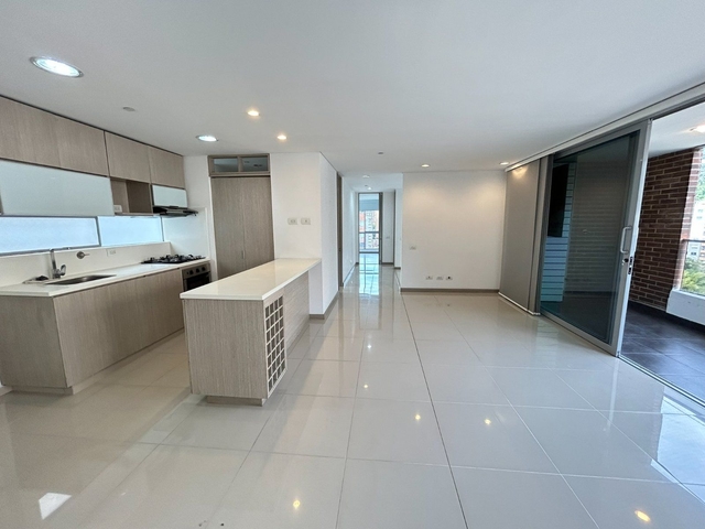 APARTAMENTO EN ARRIENDO UBICADO EN ENVIGADO SECTOR LOMA DEL CHOCHO